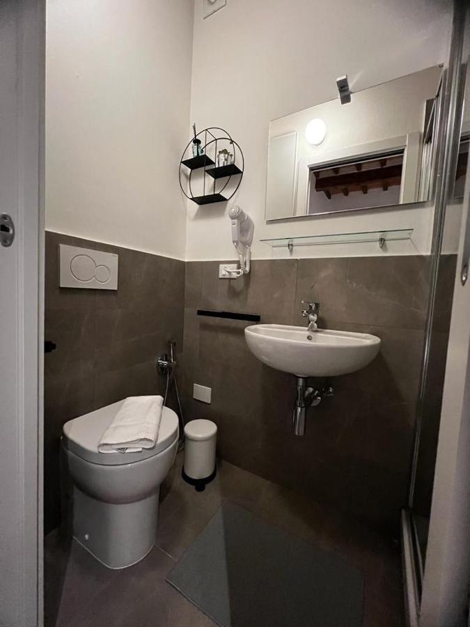 Casa Carducci 33 Bed & Breakfast Pisa Exterior photo