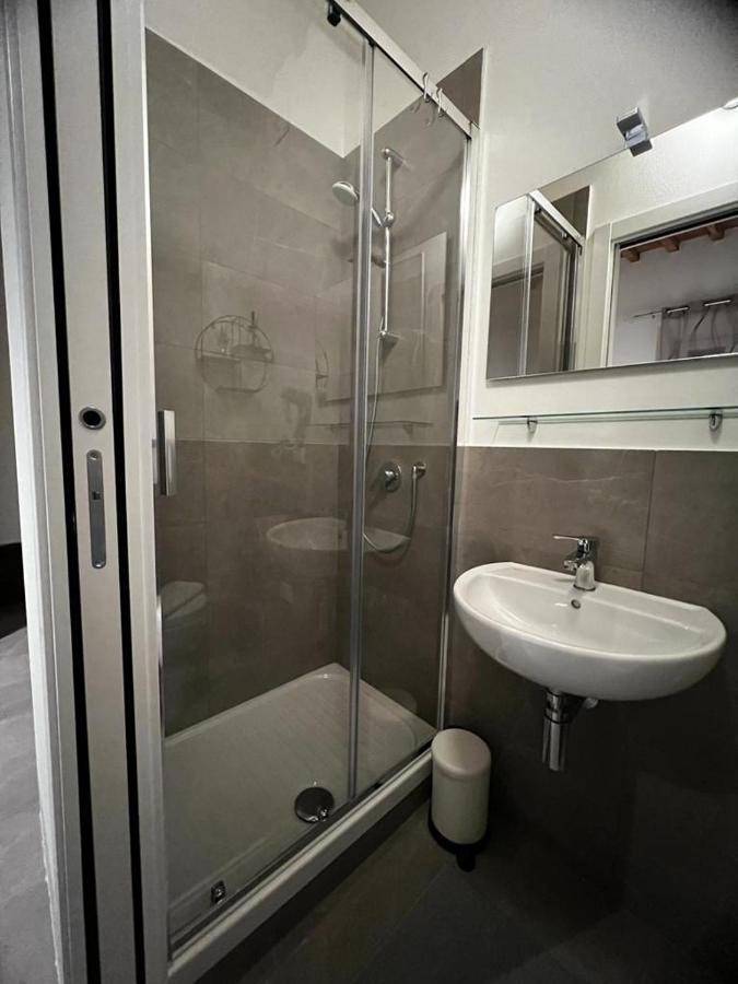 Casa Carducci 33 Bed & Breakfast Pisa Exterior photo